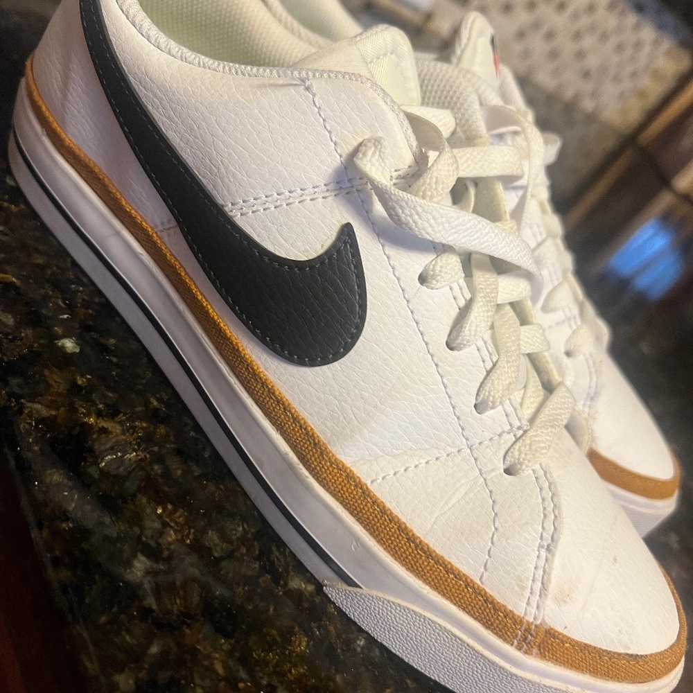 Nike Womens Low Top Blazers